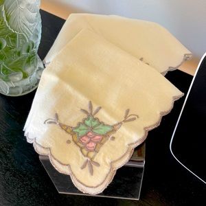 ⭐️Pair Vintage Lunch Napkins